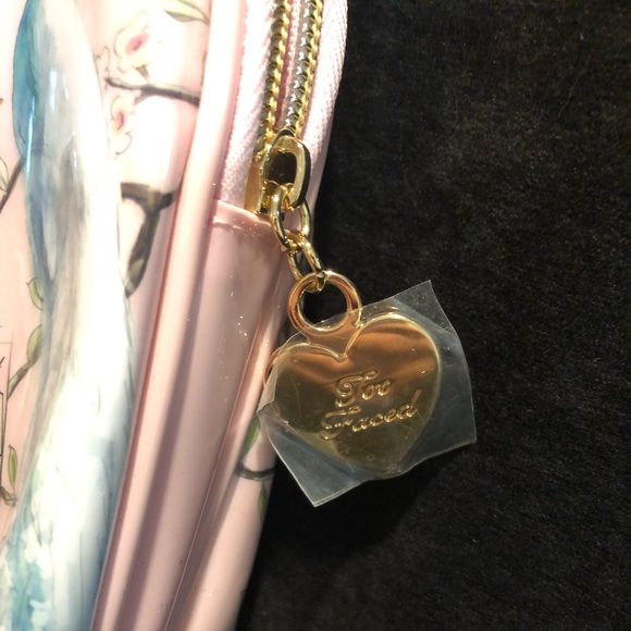 Too Faced Make Up Bag Brand New - Picture 5 of 13